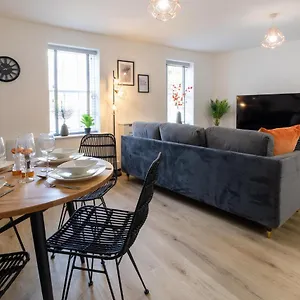 https://the-courtyard.bournemouth-hotels.org