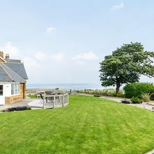 https://the-byre-whitby-yo21-3sr.yorkshirehotels.net